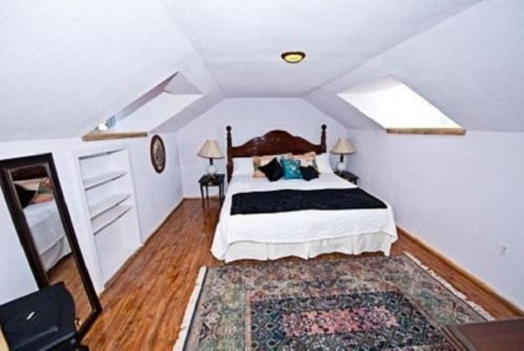 Trail Bed & Breakfast