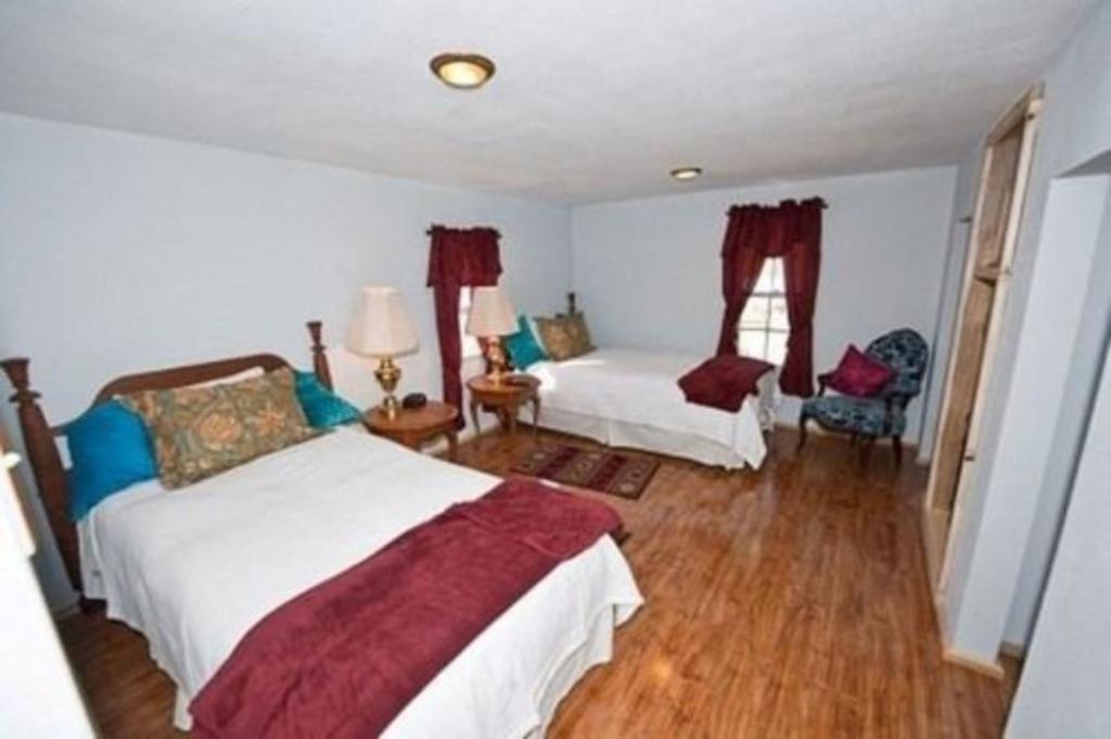 Bed & Breakfast Trail 3*