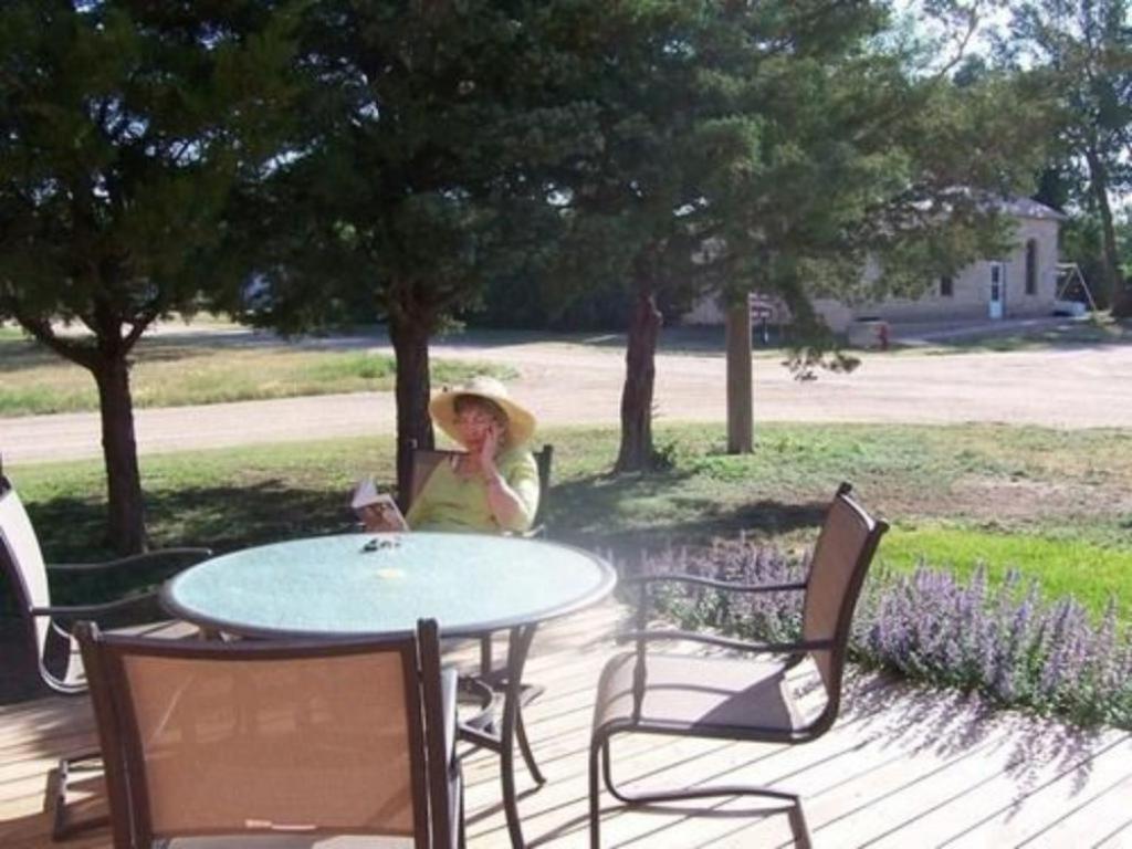 Bed & Breakfast Trail 3*